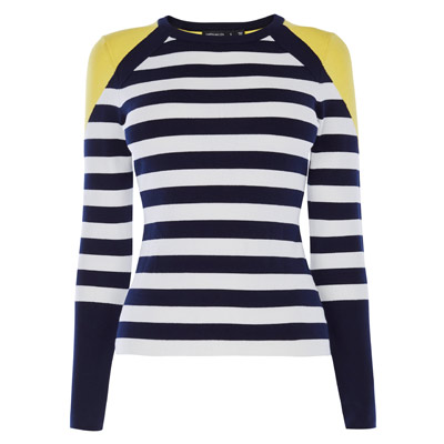 Farbliche Akzente machen diesen Streifen Pulli von Karen Millen zum Eyecatcher.